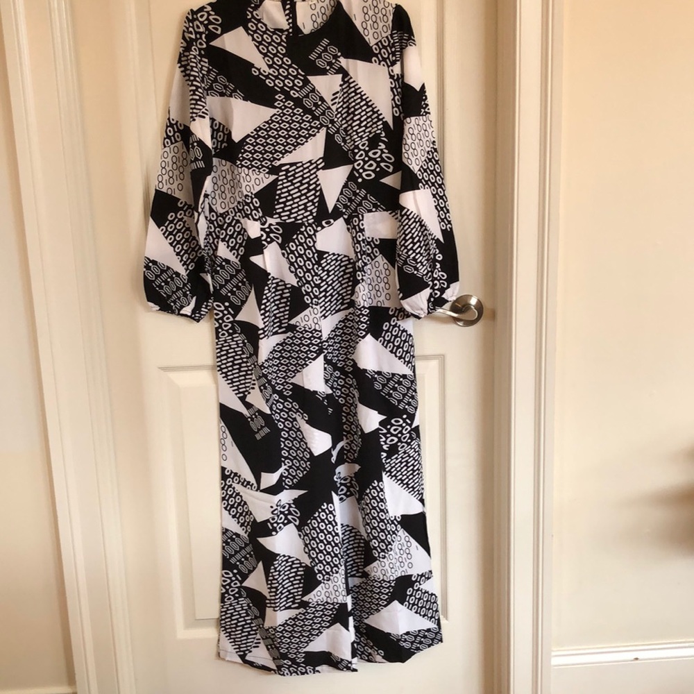 New Romper black & white